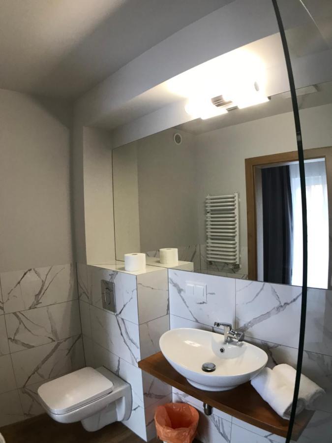 Apartamenty Julia Apartamenty Ozonowane 尤斯托尼莫斯基 外观 照片