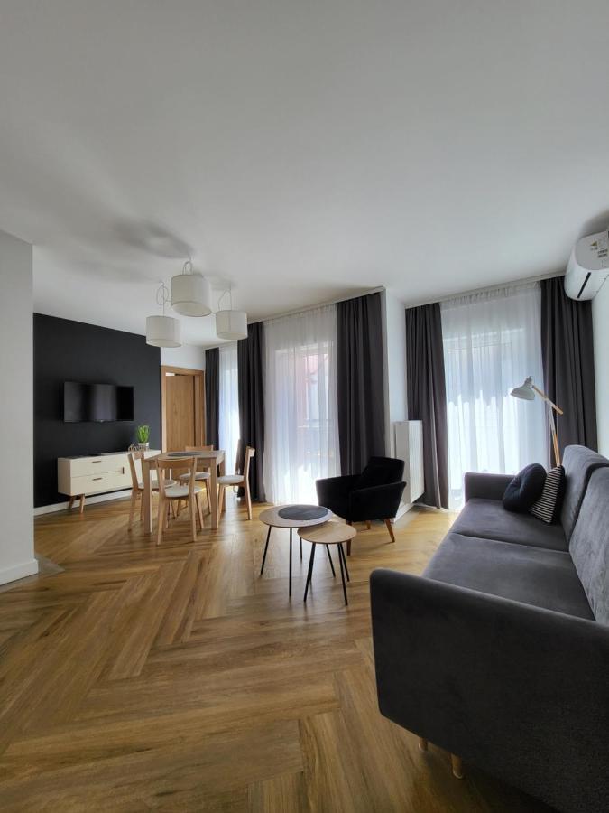 Apartamenty Julia Apartamenty Ozonowane 尤斯托尼莫斯基 外观 照片