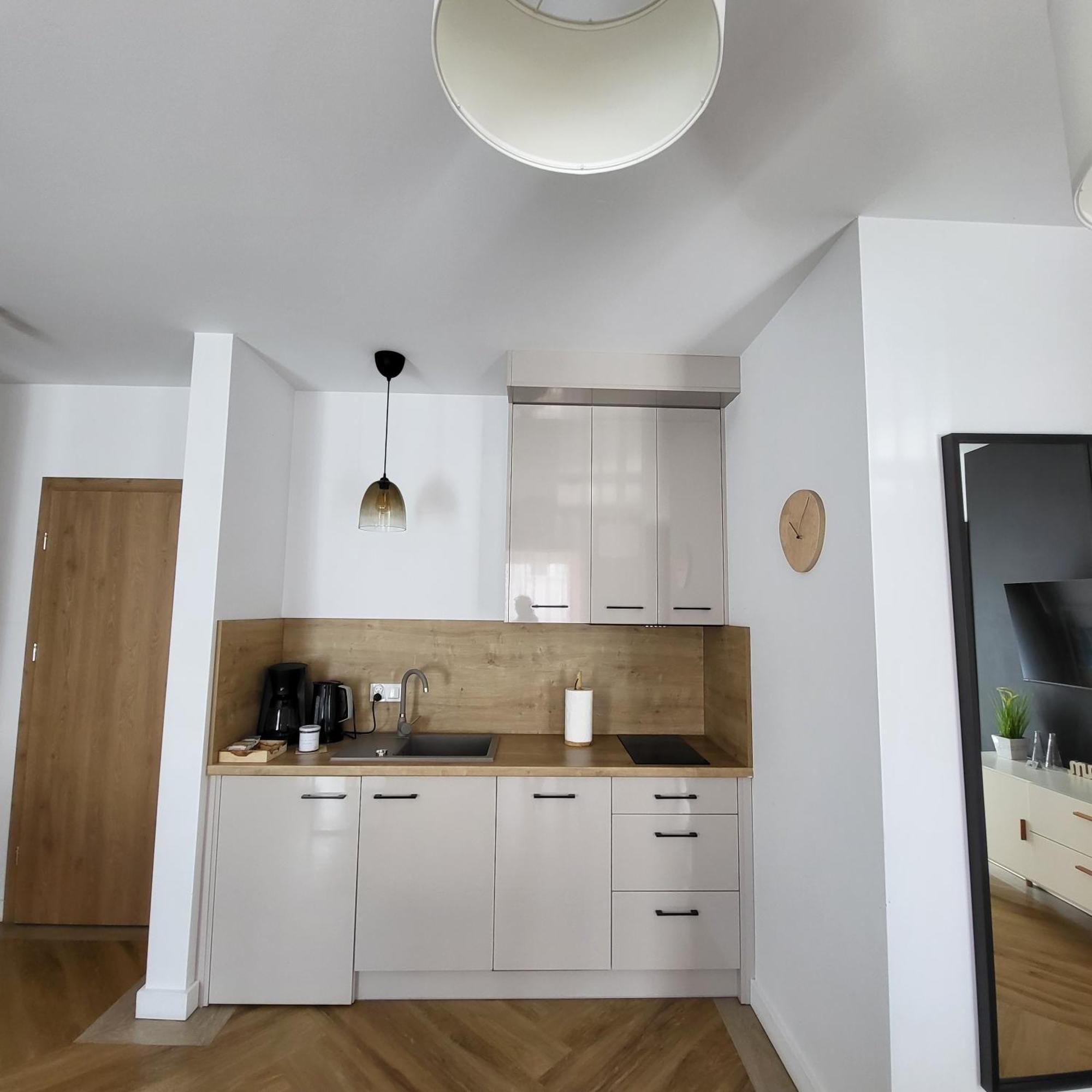 Apartamenty Julia Apartamenty Ozonowane 尤斯托尼莫斯基 外观 照片