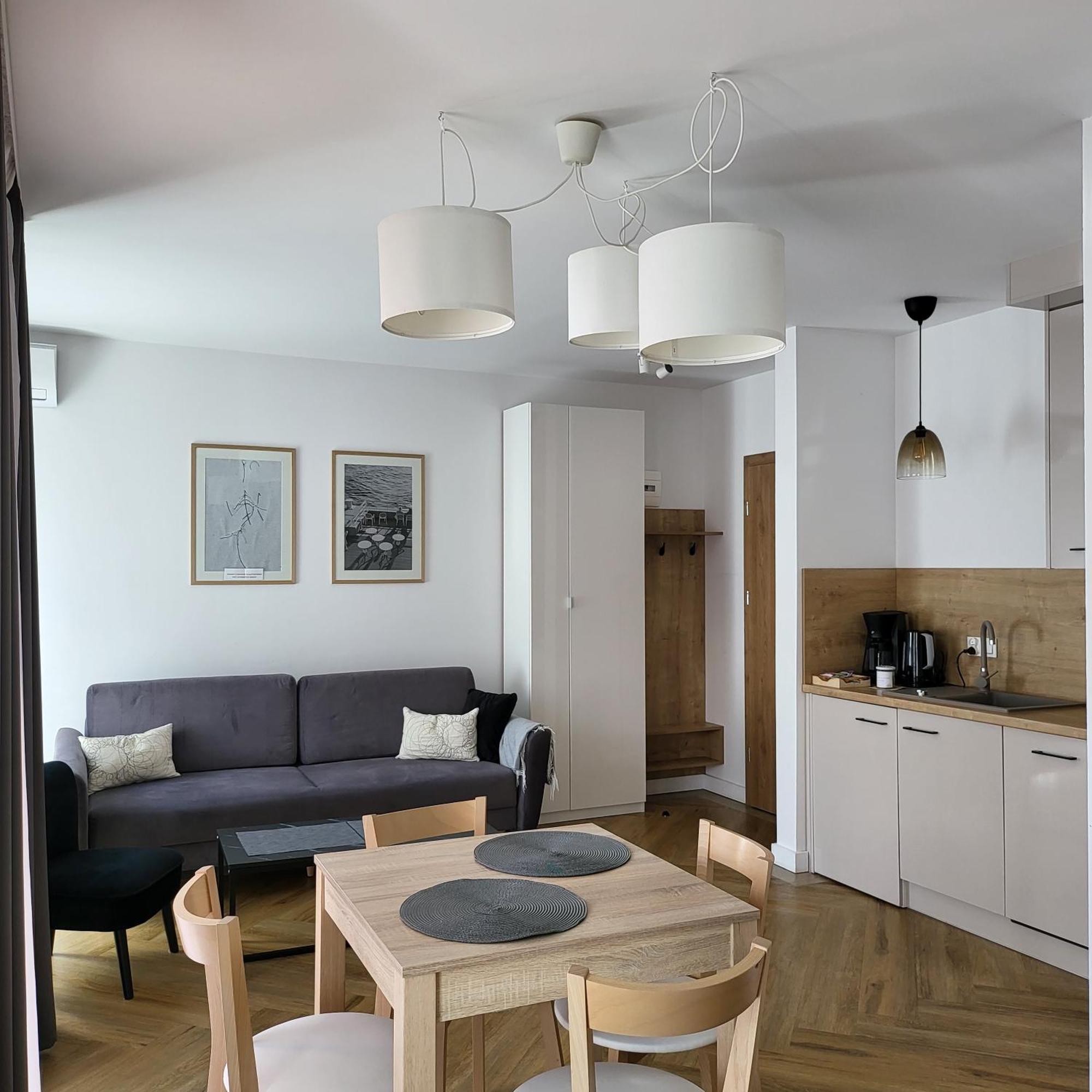 Apartamenty Julia Apartamenty Ozonowane 尤斯托尼莫斯基 外观 照片