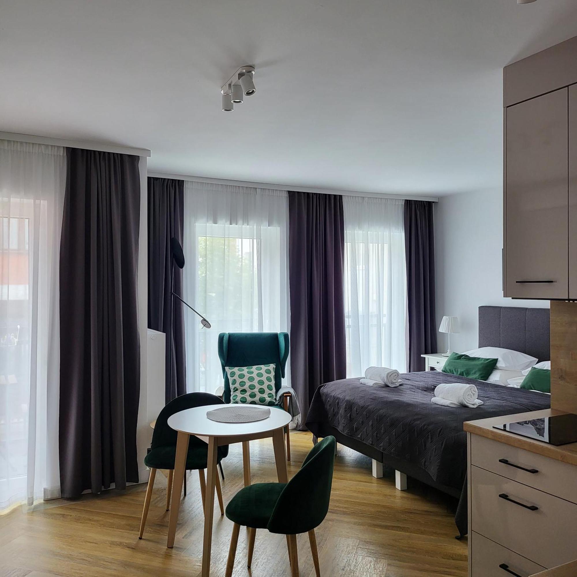 Apartamenty Julia Apartamenty Ozonowane 尤斯托尼莫斯基 外观 照片