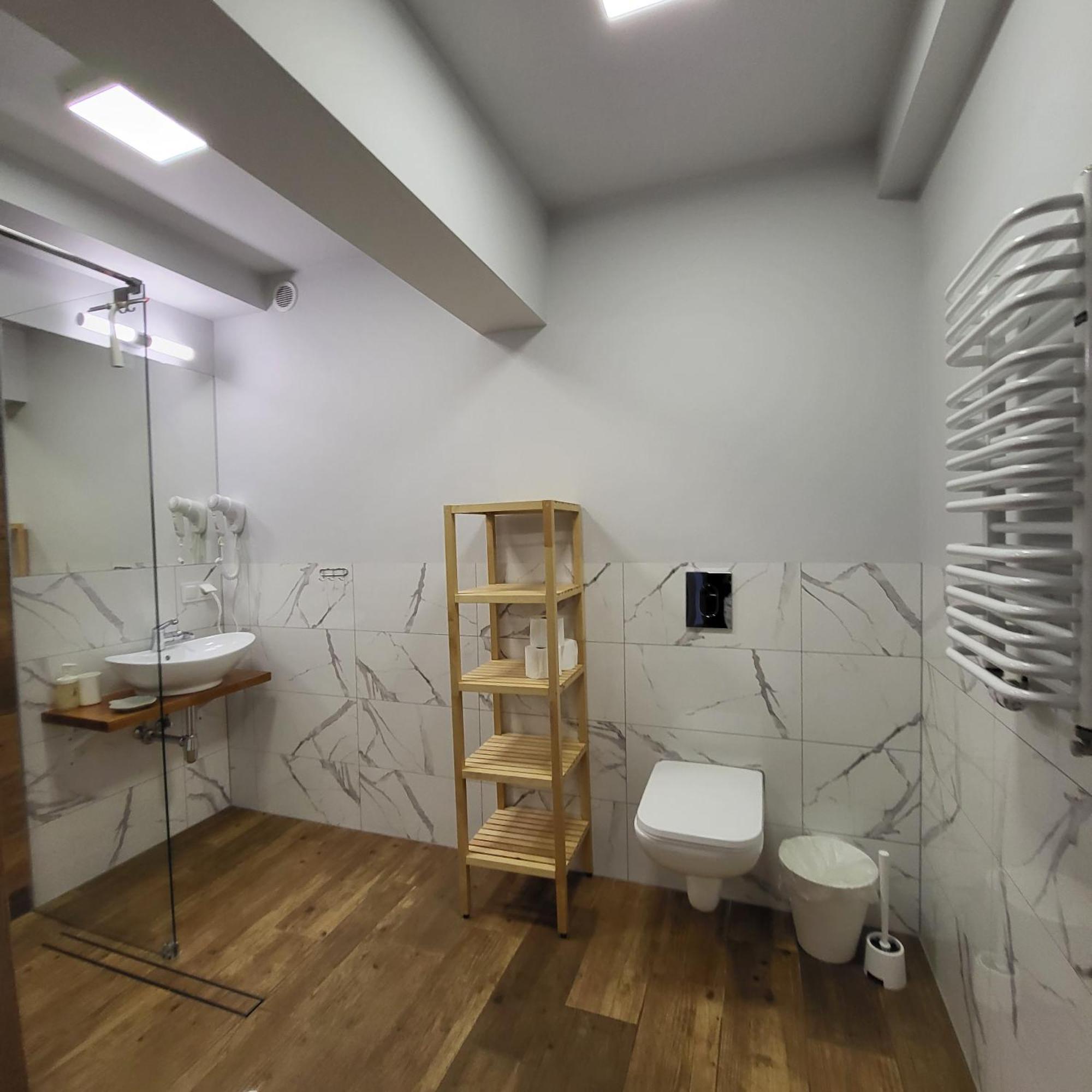 Apartamenty Julia Apartamenty Ozonowane 尤斯托尼莫斯基 外观 照片